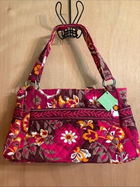 Vera Bradley Carnaby (Ret) Stephanie Shoulder Bag Satchel Fuchsia Floral VTG ‘09